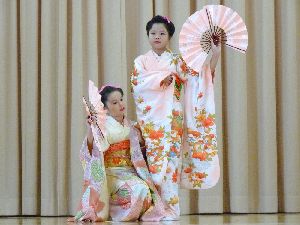 日本舞踊!
